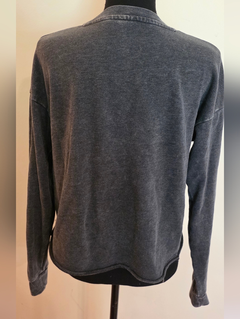 Pink Floyd Graphic Crewneck Sweatshirt - Vintage Black (Size S) - Picture 6 of 10